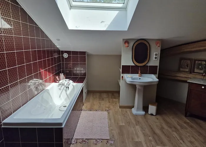 Chambre De Charme Dans Maison De Maitre Alloggio in famiglia